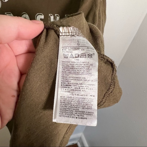 Oscilatey Old Navy Stay At Home Posher Tank Top - Picture 9 of 10